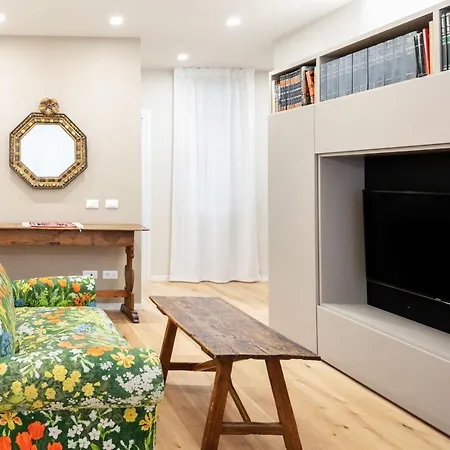 Giovanni Angelico Wood And Design 公寓 *