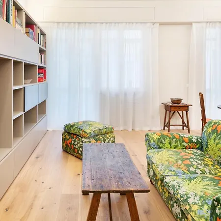 Giovanni Angelico Wood And Design 公寓